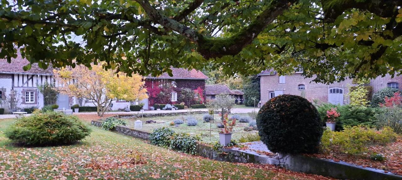 Bed and Breakfast Domaine De La Creuse Moussey  Exterior foto